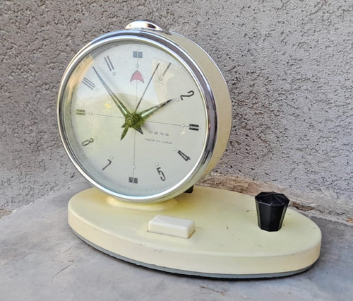 Antica sveglia orologio - sveglia,