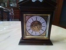 Orologio da tavolo con